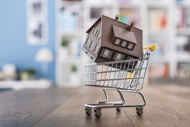 A la hora de comprar vivienda elegir con tino la hipoteca puede suponer un buen ahorro.
